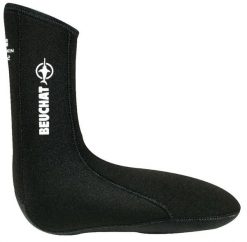 Kapcie Beuchat Sirocco Sport 3 mm. Czarne kapcie BEUCHAT, bez wzorów, z neoprenu. Za 141.85 zł.