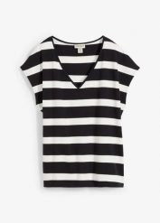 T-shirt oversize z czystej bawełny organicznej. Białe t-shirty bonprix, bez wzorów, z bawełny, bez kołnierzyka, bez ramiączek. Za 79.99 zł.