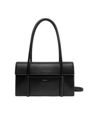 Calvin Klein Torebka Ck Linn Shoulder Bag K60K613111 Czarny. Czarne torebki klasyczne Calvin Klein, bez wzorów, ze skóry, bez dodatków. Za 389.99 zł.