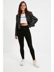 Trendyol Legginsy w kolorze czarnym rozmiar: M. Czarne legginsy Trendyol, bez wzorów. Za 57.33 zł.