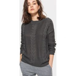 Sweter z warkoczowym splotem - Szary. Swetry marki INESIS. W wyprzedaży za 39.99 zł.