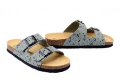 DR. BRINKMANN 500058-07 khaki, klapki damskie. Zielone klapki Dr. Brinkmann, bez wzorów, bez obcasa, bez zapięcia. Za 164.90 zł.