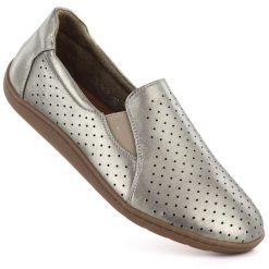 Skórzane półbuty ażurowe barefoot złote M.Daszyński OL38-2. Żółte półbuty wsuwane M.Daszyński, w ażurowe wzory, ze skóry, bez obcasa. Za 169.99 zł.