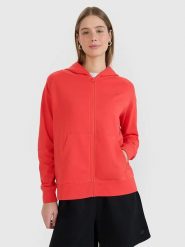 4F Bluza w kolorze czerwonym rozmiar: L. Czerwone bluzy 4f, l, bez wzorów, bez ramiączek, bez kaptura. Za 127.95 zł.