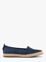 Granatowe espadryle z weluru DINA. Niebieskie espadryle Ryłko, bez wzorów, ze skóry, z okrągłym noskiem, bez obcasa, na płaskiej podeszwie. Za 379.99 zł.