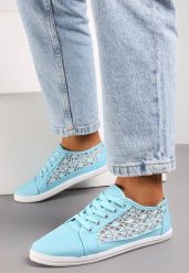 Niebieskie Tenisówki z Ażurowymi Wstawkami Po Bokach Salessa. Niebieskie trampki Renee, w ażurowe wzory, z jeansu, bez zapięcia. W wyprzedaży za 39.99 zł.