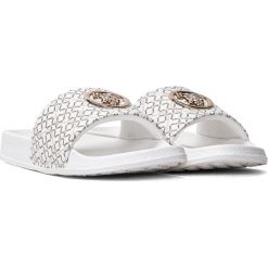 Klapki damskie biały U.S. Polo ASSN. IVY001-WHI. Białe klapki U.S. Polo Assn., bez wzorów, bez obcasa, bez zapięcia. Za 109.99 zł.