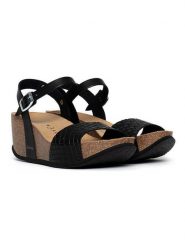 BACKSUN Sandały w kolorze czarnym na koturnie rozmiar: 37. Czarne sandały Backsun, bez wzorów, z materiału, z otwartym noskiem, bez obcasa, na koturnie, bez zapięcia. Za 173.99 zł.