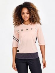Craft Koszulka kolarska "Core Offroad XT" w kolorze jasnoróżowym rozmiar: XS. Różowe t-shirty sportowe Craft, xs, bez wzorów, z materiału, bez ramiączek, rowerowe. Za 89.05 zł.