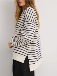 Bawełniana bluza - wielobarwny. Bluzy Reserved, l, bez wzorów, z bawełny, bez ramiączek, bez kaptura. W wyprzedaży za 59.99 zł.