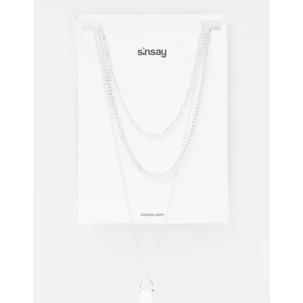 Naszyjniki 3 pack - Srebrny. Szare naszyjniki Sinsay, srebrne. Za 25.00 zł.