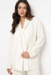 Jasnobeżowa Dwurzędowa Marynarka z Usztywnioną Linią Ramion Sonarilla. Brązowe marynarki i żakiety Born2be, m, bez wzorów, z jeansu, eleganckie, bez ramiączek. W wyprzedaży za 220.99 zł.