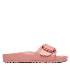 Klapki Birkenstock. Czerwone klapki Birkenstock, bez wzorów, bez obcasa, bez zapięcia. Za 249.99 zł.