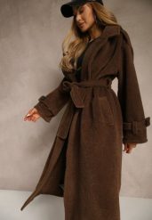 Brązowy Płaszcz w Eleganckim Stylu z Kieszeniami i Wiązanym Paskiem Zoledi. Brązowe płaszcze Renee, na jesień, s, bez wzorów, z jeansu, eleganckie, bez kaptura. Za 249.99 zł.