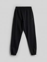 4F Spodnie dresowe joggery damskie - czarne XL. Czarne spodnie dresowe 4f, bez wzorów, z dresówki. Za 149.99 zł.