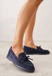 Niebieskie Mokasyny Ozdobione Wiązaniem Fyrelerris. Niebieskie mokasyny Born2be, bez wzorów, z jeansu. Za 89.99 zł.