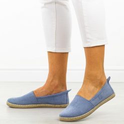 Niebieskie espadryle damskie, półbuty Potocki 16332. Niebieskie espadryle POTOCKI, bez wzorów, z zamszu, eleganckie, z okrągłym noskiem, bez obcasa. Za 89.00 zł.