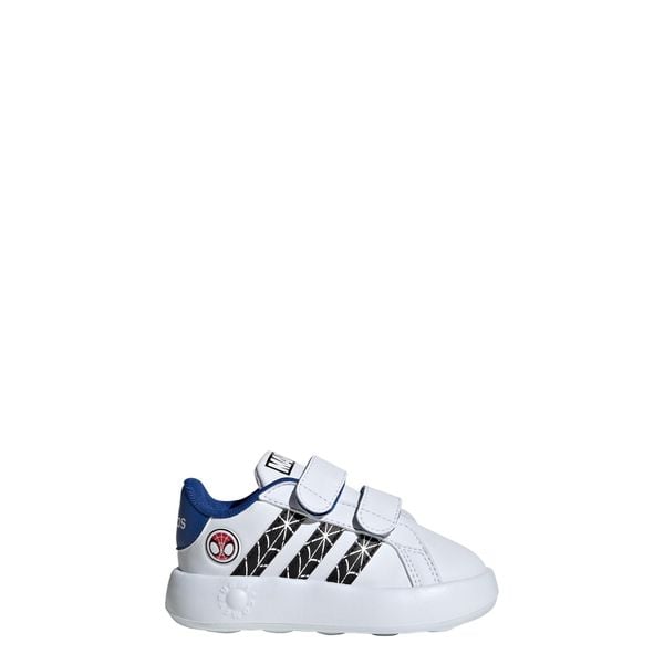 Buty Adidas Marvel Grand Court Spider-Man Infants. Białe buty treningowe adidas, bez wzorów, z materiału, bez zapięcia. Za 169.00 zł.