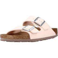 Klapki damskie Birkenstock Arizona Vegan BF. Czerwone klapki Birkenstock, bez wzorów, z materiału, sportowe, bez obcasa, bez zapięcia. Za 380.65 zł.