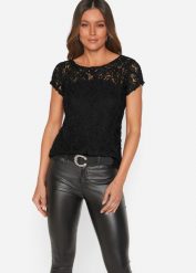 Bluzka shirtowa z koronką. Czarne bluzki bonprix, z aplikacjami, z koronki, eleganckie, bez kołnierzyka, bez ramiączek. Za 169.99 zł.