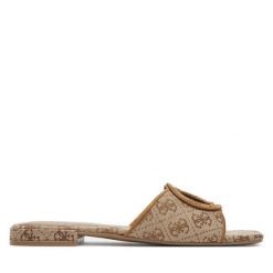 Klapki Guess. Brązowe klapki Guess, z aplikacjami, bez obcasa, bez zapięcia. Za 499.99 zł.