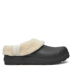 Klapki Hunter. Czarne klapki Hunter, bez wzorów, bez obcasa, bez zapięcia. Za 419.99 zł.