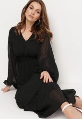 Czarna Sukienka Koktajlowa z Bufiastymi Rękawami Falbankami i Ozdobnymi Guzikami Binxa. Czarne sukienki Born2be, l, bez wzorów, eleganckie, bez kołnierzyka, bez ramiączek, maxi, kopertowe. W wyprzedaży za 127.49 zł.