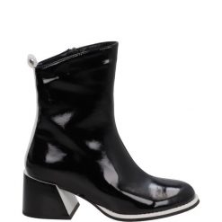 LAKIEROWANE BOTKI 210792 BLACK. Czarne botki Venezia, bez wzorów, z lakierowanej skóry, bez obcasa, bez zapięcia. Za 359.00 zł.