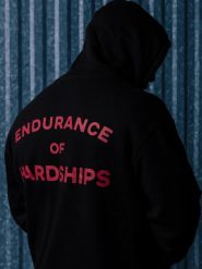 MANTO bluza z kapturem ENDURANCE czarna. Czarne bluzy MANTO, l, bez wzorów, z bawełny, bez ramiączek, z kapturem. Za 289.99 zł.