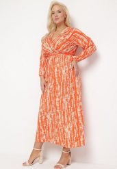 Pomarańczowa Sukienka z Paskiem w Talii i Etnicznym Motywem Celestrria. Brązowe sukienki Born2be, l, bez wzorów, bez kołnierzyka, plus size, bez ramiączek. Za 59.99 zł.