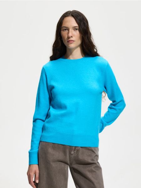 Gładki sweter - niebieski. Niebieskie swetry Reserved, l, bez wzorów, z dzianiny, bez ramiączek. Za 119.99 zł.