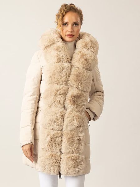 APART Płaszcz zimowy w kolorze beżowym rozmiar: 34. Brązowe płaszcze Apart, na zimę, bez wzorów, z puchu, bez kaptura. Za 742.95 zł.