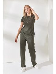 Olalook 2-częściowy zestaw w kolorze khaki rozmiar: L. Brązowe spodnie materiałowe Olalook, bez wzorów, z materiału. Za 52.79 zł.