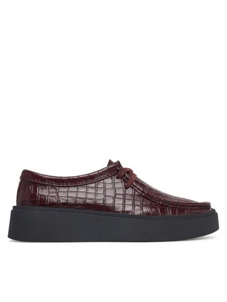 Clarks Półbuty Torview W 26328105 Bordowy. Czerwone półbuty wsuwane Clarks, bez wzorów, ze skóry, bez obcasa, na płaskiej podeszwie. Za 512.99 zł.