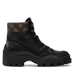Botki Guess. Czarne botki Guess, z aplikacjami, bez obcasa, na płaskiej podeszwie, bez zapięcia. Za 359.99 zł.