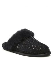 Ugg Kapcie W Scuffette II Metellic Spots 1137530 Czarny. Czarne kapcie UGG, bez wzorów, ze skóry. Za 469.99 zł.