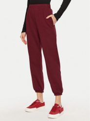 ViCOLO Spodnie dresowe TS0553 Bordowy Regular Fit. Czerwone spodnie dresowe ViCOLO, bez wzorów, z bawełny. Za 189.99 zł.