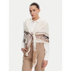 Chusta Guess. Brązowe chusty Guess, z aplikacjami. Za 249.99 zł.