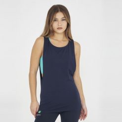 Koszulka na siłownię damska NISHER niebieska. Niebieskie t-shirty sportowe LEGEA, bez wzorów, z bawełny, bez ramiączek, na fitness i siłownię. Za 52.00 zł.
