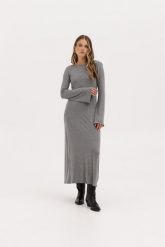SUKIENKA OLA SZARA M - Flawless. Szare sukienki Flawless, na co dzień, m, bez wzorów, z elastanu, boho, bez kołnierzyka, bez ramiączek, maxi, dopasowane. Za 323.00 zł.