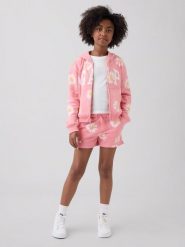 GAP Szorty dresowe w kolorze jasnoróżowym rozmiar: 128/134. Różowe szorty GAP, bez wzorów, z bawełny. Za 66.31 zł.