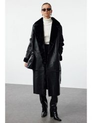 Trendyol Płaszcz w kolorze czarnym rozmiar: 36. Czarne płaszcze Trendyol, bez wzorów, bez kaptura. Za 144.58 zł.