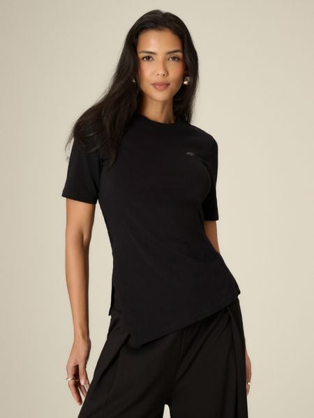 4F T-shirt regular gładki damski - czarny M. Czarne t-shirty 4f, m, bez wzorów, z bawełny, klasyczne, bez kołnierzyka, bez ramiączek. Za 79.99 zł.