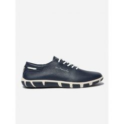Skórzane trenery dla kobiet TBS Confort. Niebieskie buty sportowe lifestyle TBS, bez wzorów, sportowe, bez zapięcia. Za 445.50 zł.