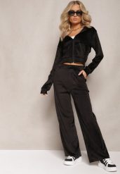 Czarny Komplet Dresowy z Welurowej Dzianiny Szerokie Spodnie i Krótka Bluza Avilti. Czarne bluzy Renee, l, bez wzorów, z dresówki, z kapturem. W wyprzedaży za 67.99 zł.