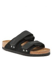 Birkenstock Klapki Uji 1024832 Czarny. Czarne klapki Birkenstock, bez wzorów, z nubiku, bez obcasa, bez zapięcia. Za 629.99 zł.