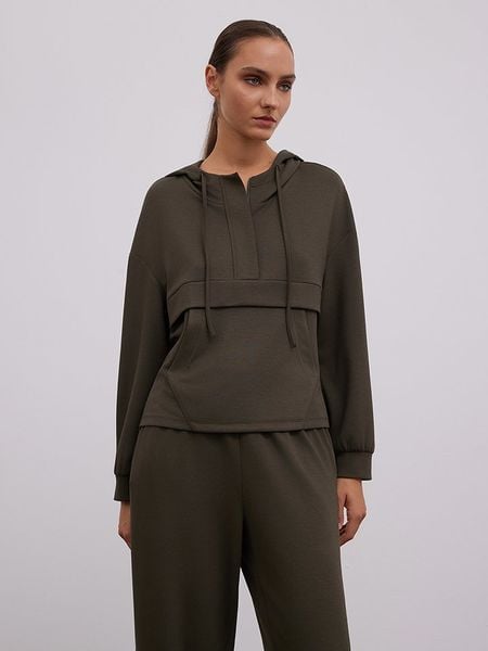BGN Bluza w kolorze khaki rozmiar: 38. Brązowe bluzy BGN, bez wzorów, bez ramiączek, z kapturem. Za 121.80 zł.