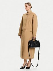 Guess Torebka Dea HWBG79 93060 Czarny. Czarne torebki klasyczne Guess, z aplikacjami, ze skóry, bez dodatków. Za 329.99 zł.