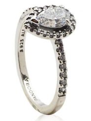 Pandora Srebrny pierścionek z kryształami rozmiar: 58. Szare pierścionki Pandora, z kryształem, srebrne. Za 295.99 zł.