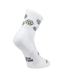 Skarpetki Sporcks Marguerite. Białe skarpetki SPORCKS, bez wzorów, z nylonu. Za 154.00 zł.